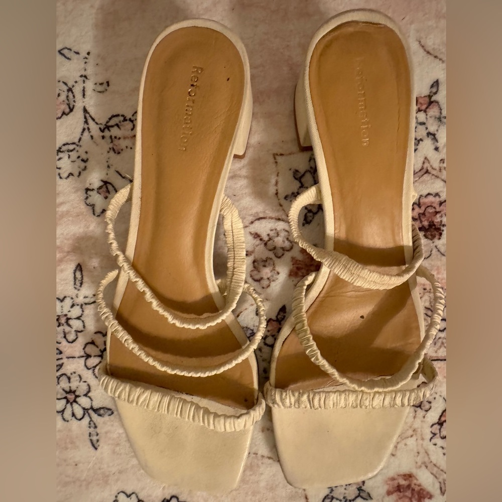 REFORMATION Block Heel Off White Sandal Sz 6.5